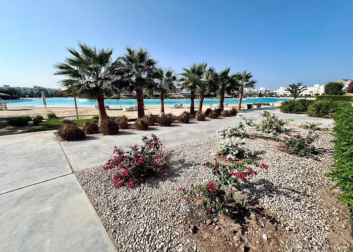Apartment Comfortable 3br In Swan I El Gouna Ground Floor, Garden, Terrace & Lagoon Access